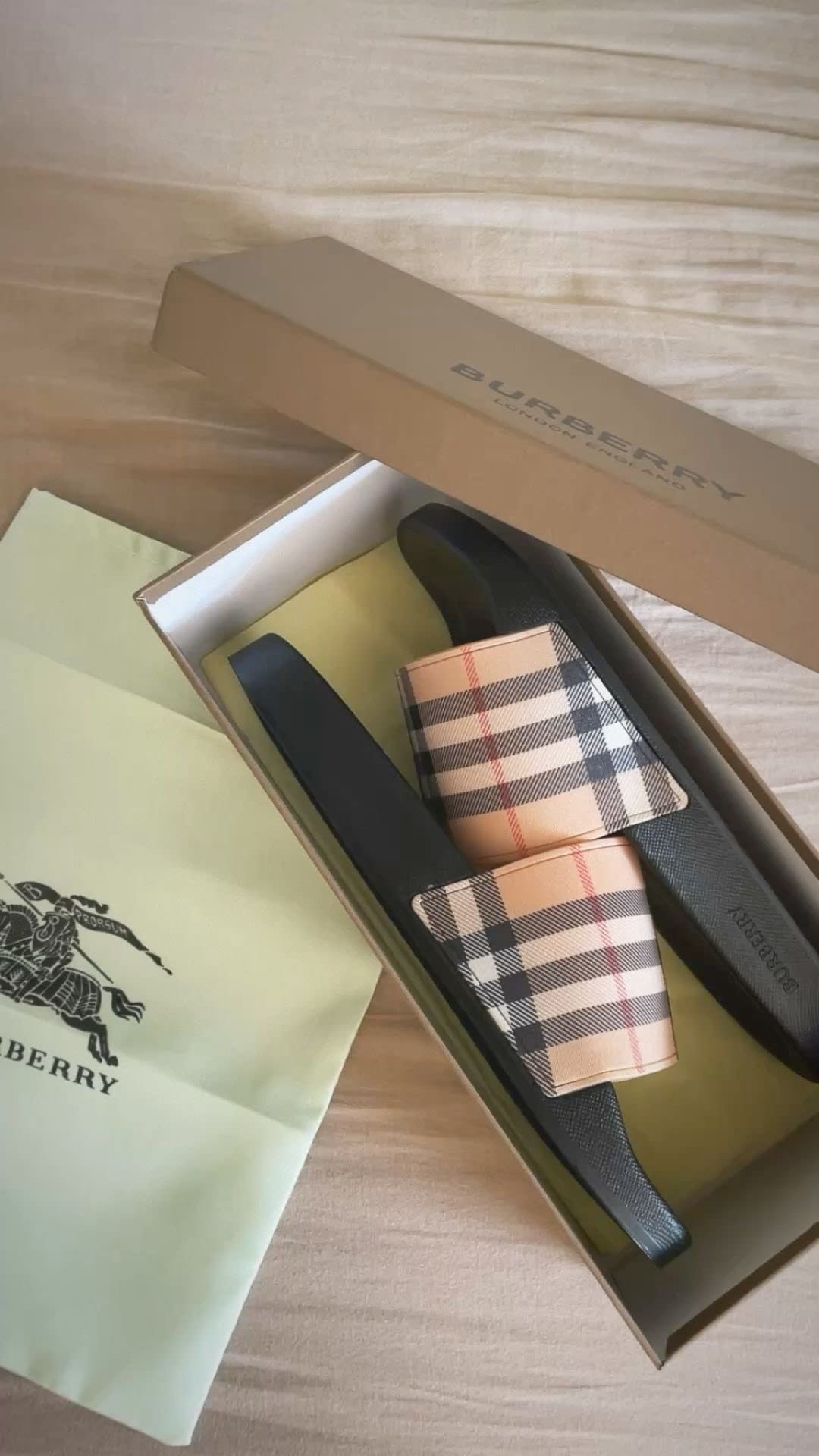 Burberry Sliders